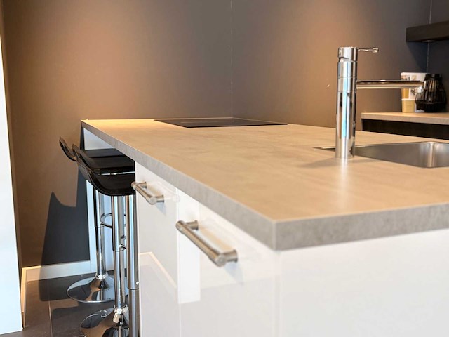 Madebydas - showroomkeuken met bosch apparatuur - afbeelding 21 van  27
