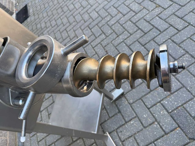 Mado - mew 617 optimo 32 - vleeswolf / gehaktmolen - afbeelding 2 van  4