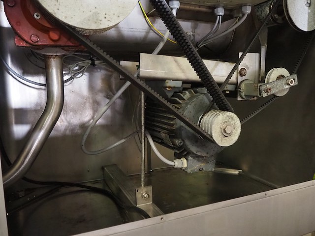 Mado - afbeelding 2 van  12