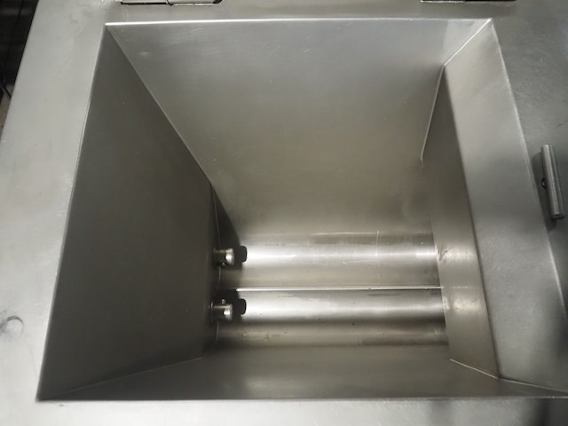 Mado - afbeelding 5 van  7