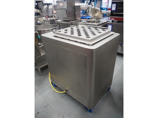 Mado - afbeelding 7 van  12