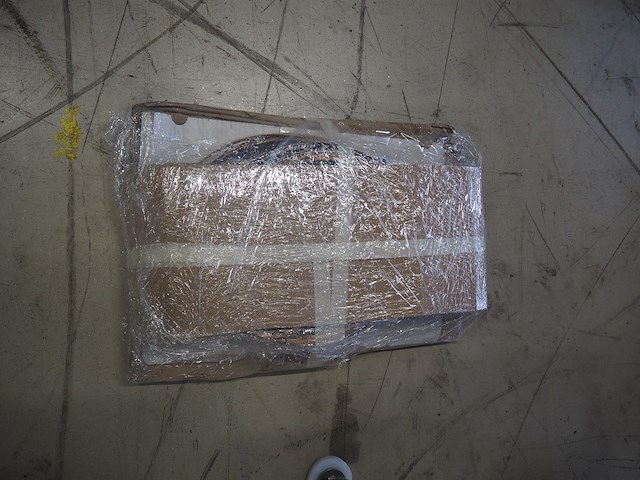 Mado - afbeelding 2 van  10