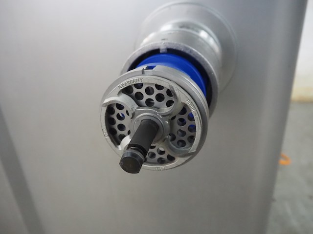 Mado - afbeelding 2 van  18