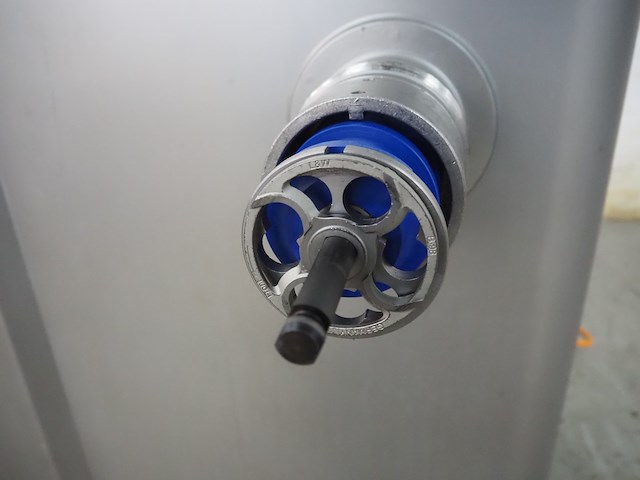 Mado - afbeelding 4 van  18