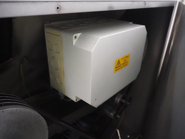 Mado - afbeelding 8 van  18