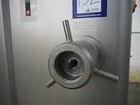 Mado - afbeelding 17 van  18