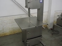 Mado - afbeelding 1 van  10