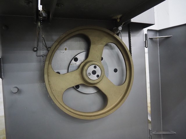 Mado - afbeelding 9 van  10