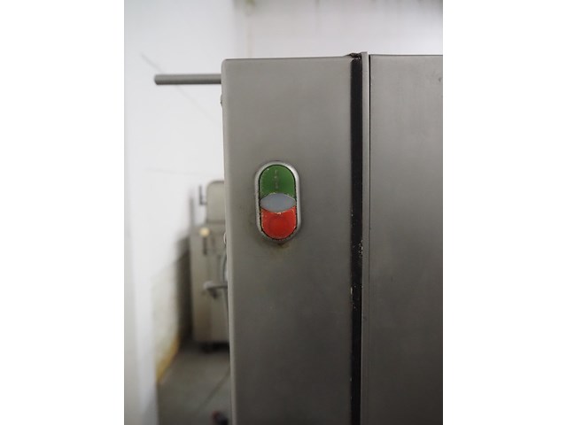 Mado - afbeelding 10 van  10