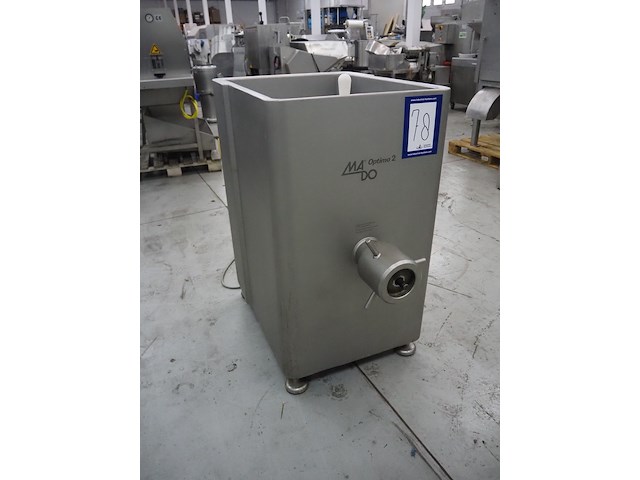 Mado - afbeelding 10 van  17