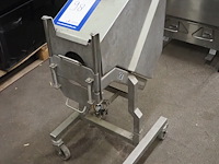 Mado - afbeelding 1 van  8