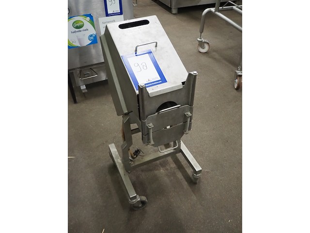 Mado - afbeelding 2 van  8