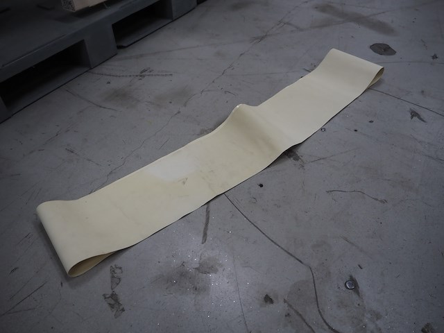 Mado - afbeelding 5 van  13