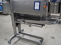 Mado - afbeelding 1 van  13