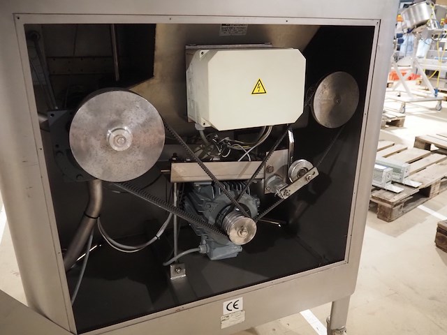 Mado - afbeelding 4 van  16