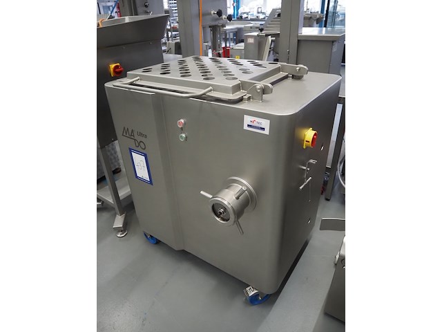 Mado - afbeelding 3 van  10