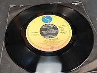 Madonna - afbeelding 3 van  4