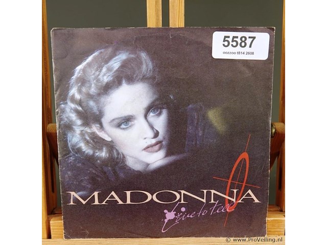 Madonna - afbeelding 1 van  4