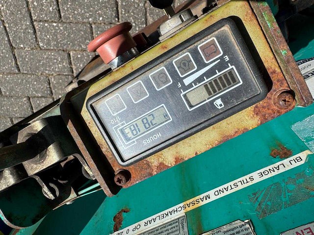 Maeda - mc285c - 2.8t hijsvermogen, 8.7m haakhoogte - hijskraan op rupsen - afbeelding 7 van  16