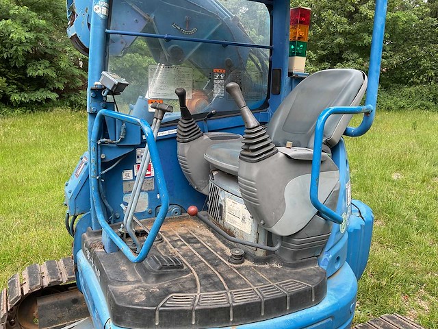 Maeda lc838 3 mini rups telescoopkraan - afbeelding 17 van  17
