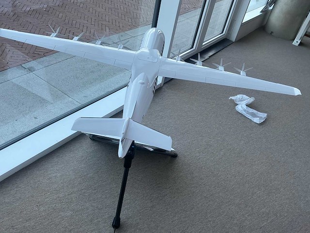 Maeve propellor vliegtuigmodel m01 - afbeelding 8 van  11