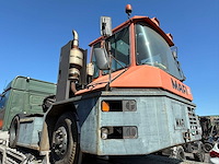 Mafi - terminal trekker - vrachtwagen - afbeelding 3 van  30