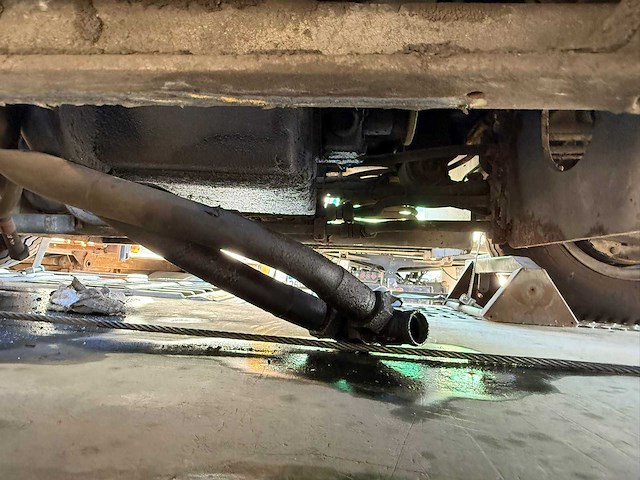 Mafi - terminal trekker - vrachtwagen - afbeelding 6 van  30