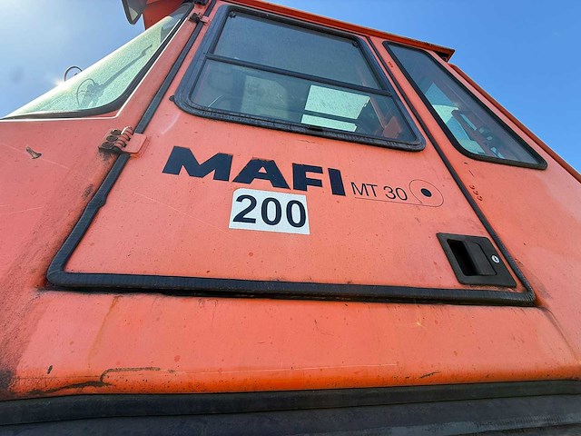 Mafi - terminal trekker - vrachtwagen - afbeelding 28 van  30