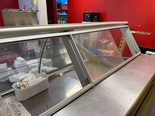 Mafirol - toonbank-/serveervitrine - afbeelding 3 van  11
