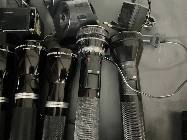 Mag-lite / streamlight zaklamp (9x) - afbeelding 4 van  4