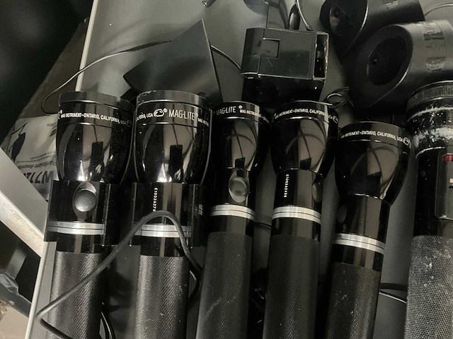 Mag-lite / streamlight zaklamp (9x) - afbeelding 1 van  1