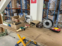 Magazijn- en verpakkingsmaterialen - afbeelding 1 van  6