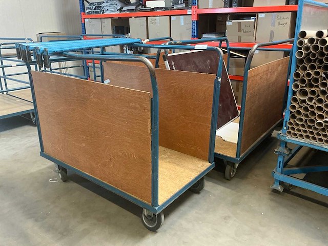 Magazijn kar (3x) - afbeelding 1 van  7