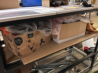 Magazijn stelling met inhoud (8x) - afbeelding 10 van  19