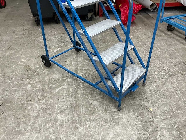 Magazijn trap - afbeelding 2 van  3