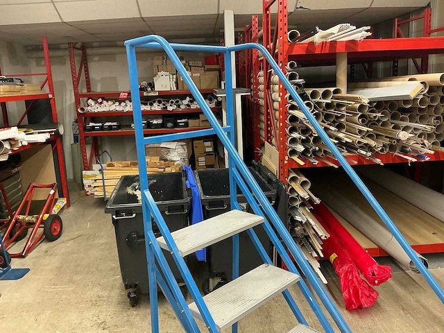 Magazijn trap - afbeelding 3 van  3