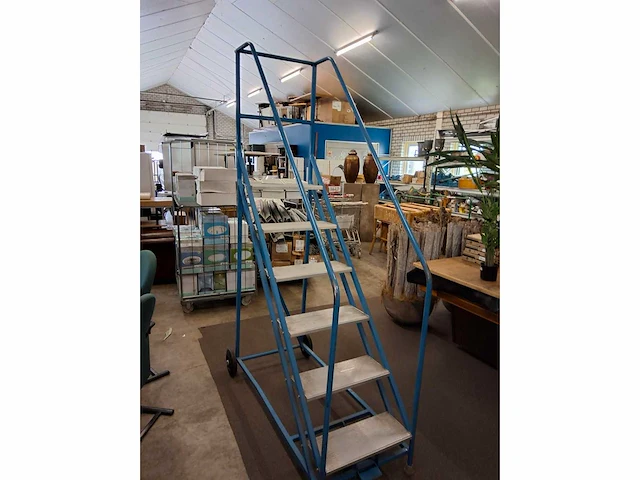 Magazijn trap - afbeelding 3 van  4
