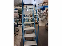 Magazijn trap - afbeelding 4 van  4