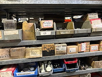 Magazijn voorraad - afbeelding 10 van  174