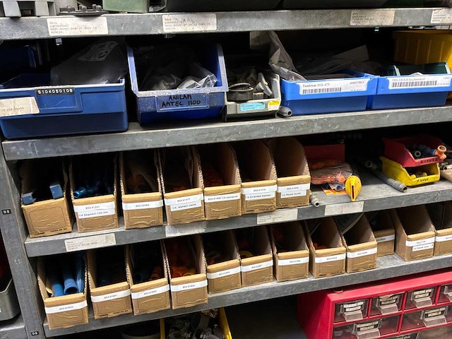 Magazijn voorraad - afbeelding 45 van  174