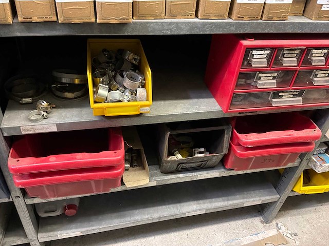 Magazijn voorraad - afbeelding 47 van  174