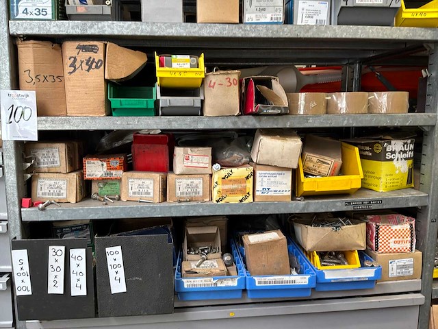 Magazijn voorraad - afbeelding 104 van  174