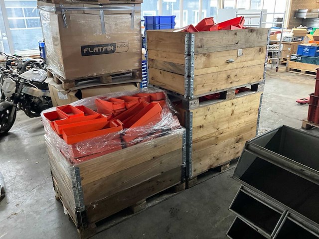 Magazijnbak (250x) - afbeelding 1 van  3