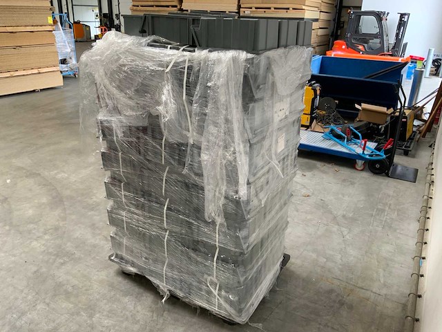 Magazijnbak 400x250x150mm (132x) - afbeelding 6 van  7