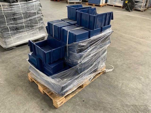 Magazijnbak 400x255x200m (43x) - afbeelding 8 van  8