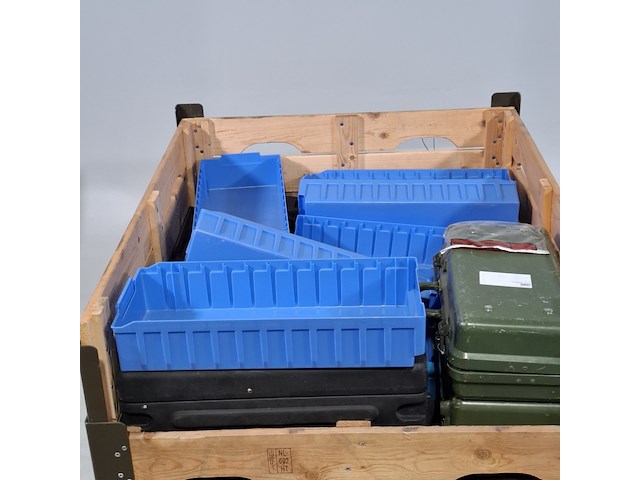 Magazijnbakken en koffers - afbeelding 2 van  5