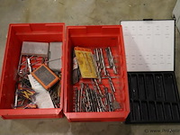 Magazijnbakken incl. inhoud bestaande uit o.a. stehle ebitline platte houtboor & boor-bit set - afbeelding 1 van  8