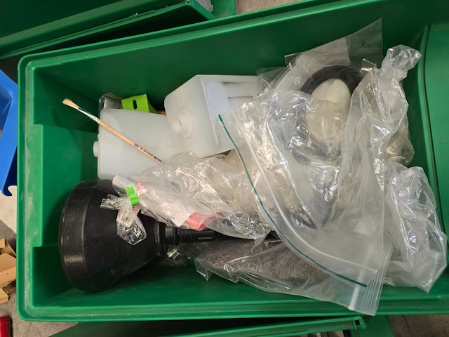 Magazijnbakken incl. inhoud kruizinga, partij, groen - afbeelding 29 van  30