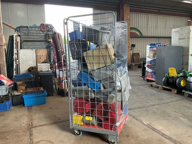 Magazijnbakken - afbeelding 1 van  2