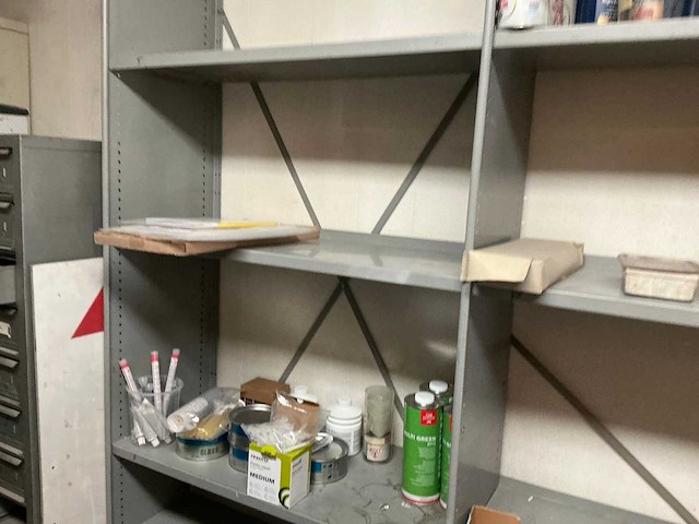 Magazijninventaris - afbeelding 18 van  21